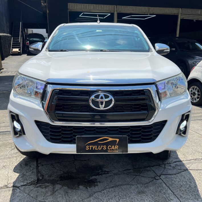 TOYOTA HILUX CABINE DUPLA SRV 4X4 2.8 TDI diesel Aut