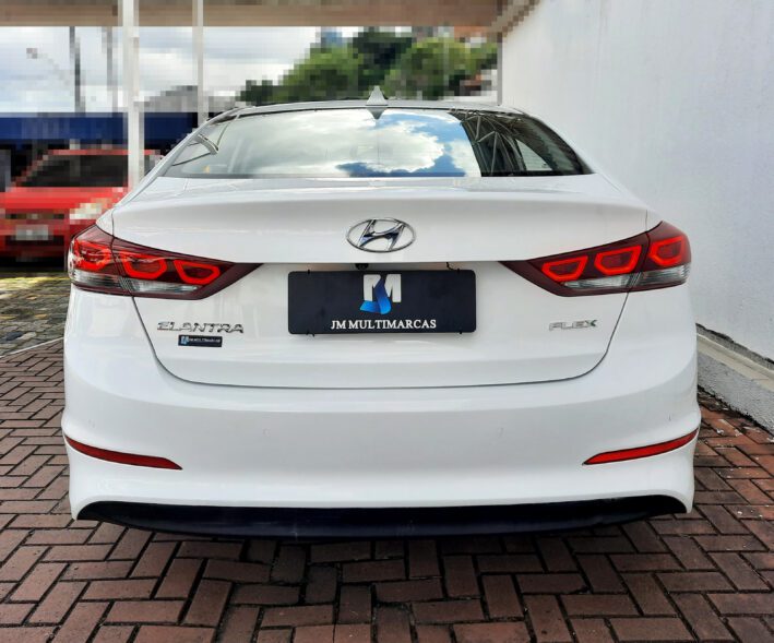 HYUNDAI Elantra 2.0 16V FLEX