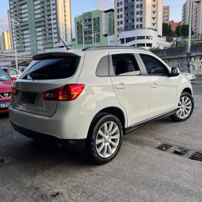 MITISUBISHI ASX 2.0 CVT AUTOMÁTICO ASX 2.0 CVT AUTOMÁTICO