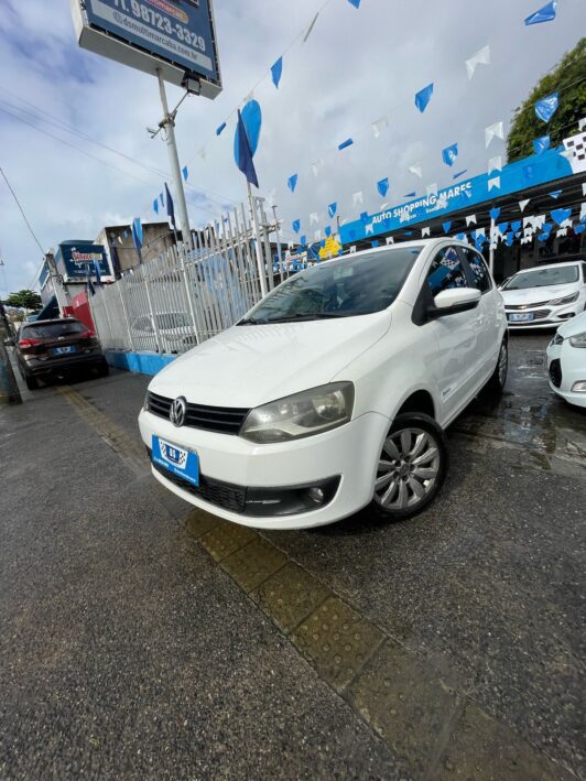 VOLKSWAGEN FOX TREND 1.0 FLEX 1.0