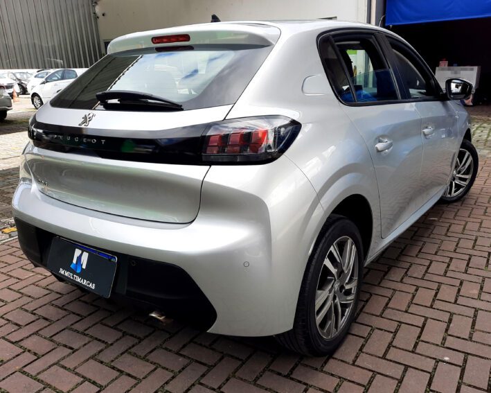 PEUGEOT 208 ALLURE 1.6 AT FLEX