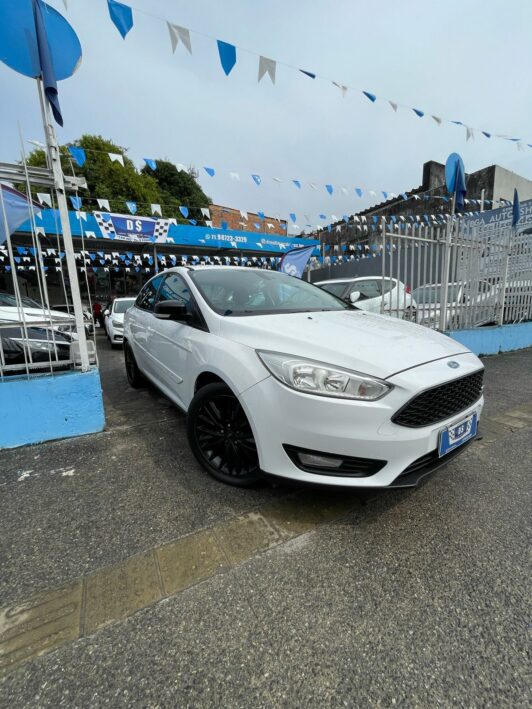 FORD Focus 2.0 16V/SE/SE Plus Flex 5p Aut. 2.0