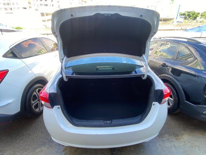 TOYOTA YARIS SEDAN 1.5. XS AUTOMÁTICO 1.5