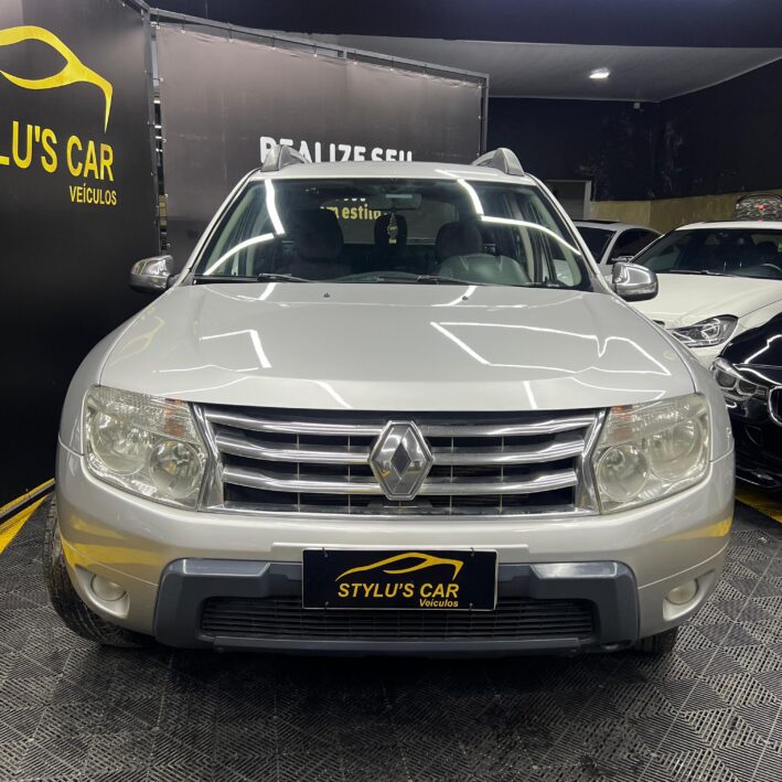 RENAULT DUSTER DYNAMIQUE 2.0 AUT. DUSTER DYNAMIQUE 2.0 AUT.