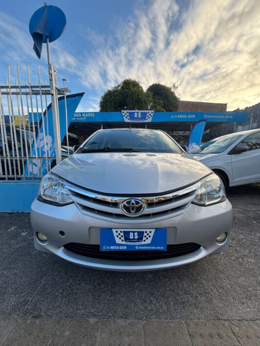 TOYOTA ETIOS SEDAN XLS 1.5 1.5