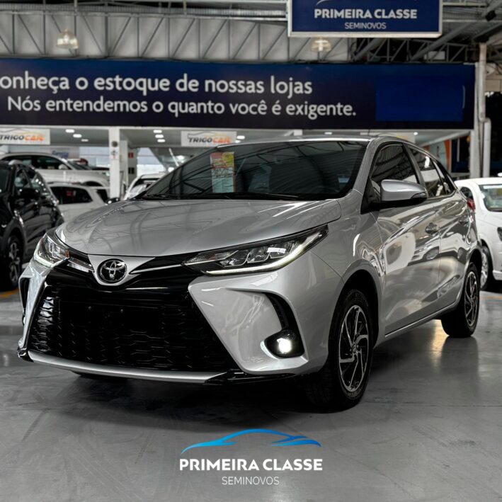 TOYOTA YARIS HATCH 1.5 XLS AT.