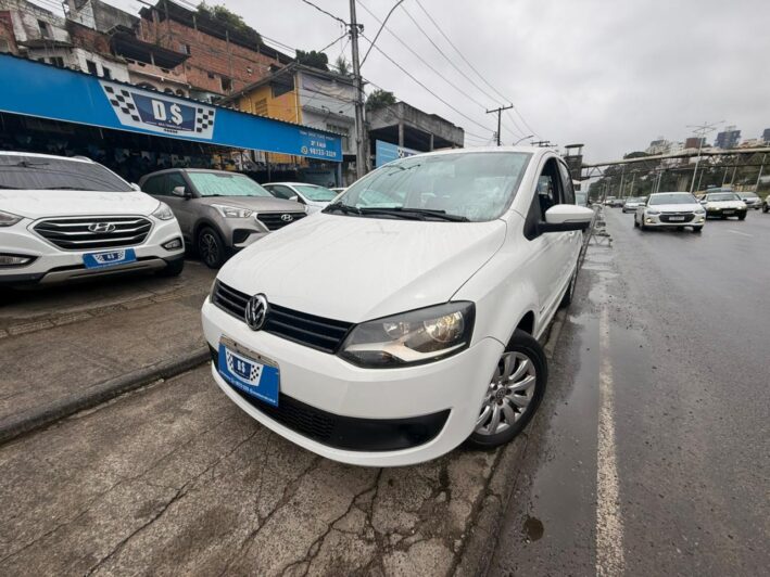 VOLKSWAGEN FOX 1.0