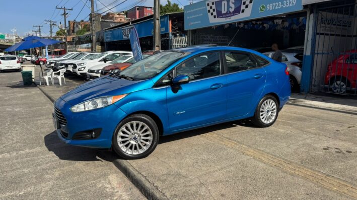 FORD FIESTA 1.6 TITANIUM